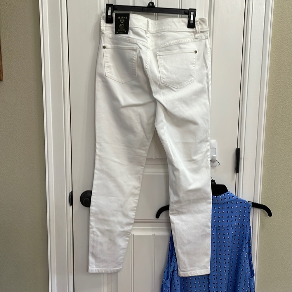 💙💙NWT THE LIMITED OUTFIT BUNDLE!!  4 - Picture 8 of 15